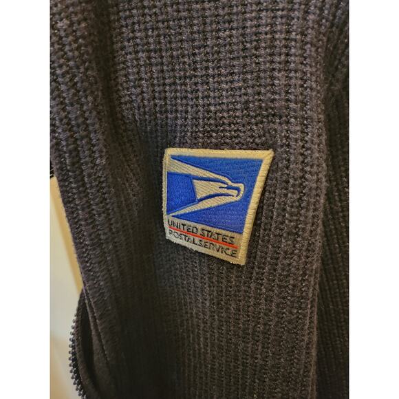 Bulky, heavy weight postal sweater, Mens size Large - Picture 7 of 7